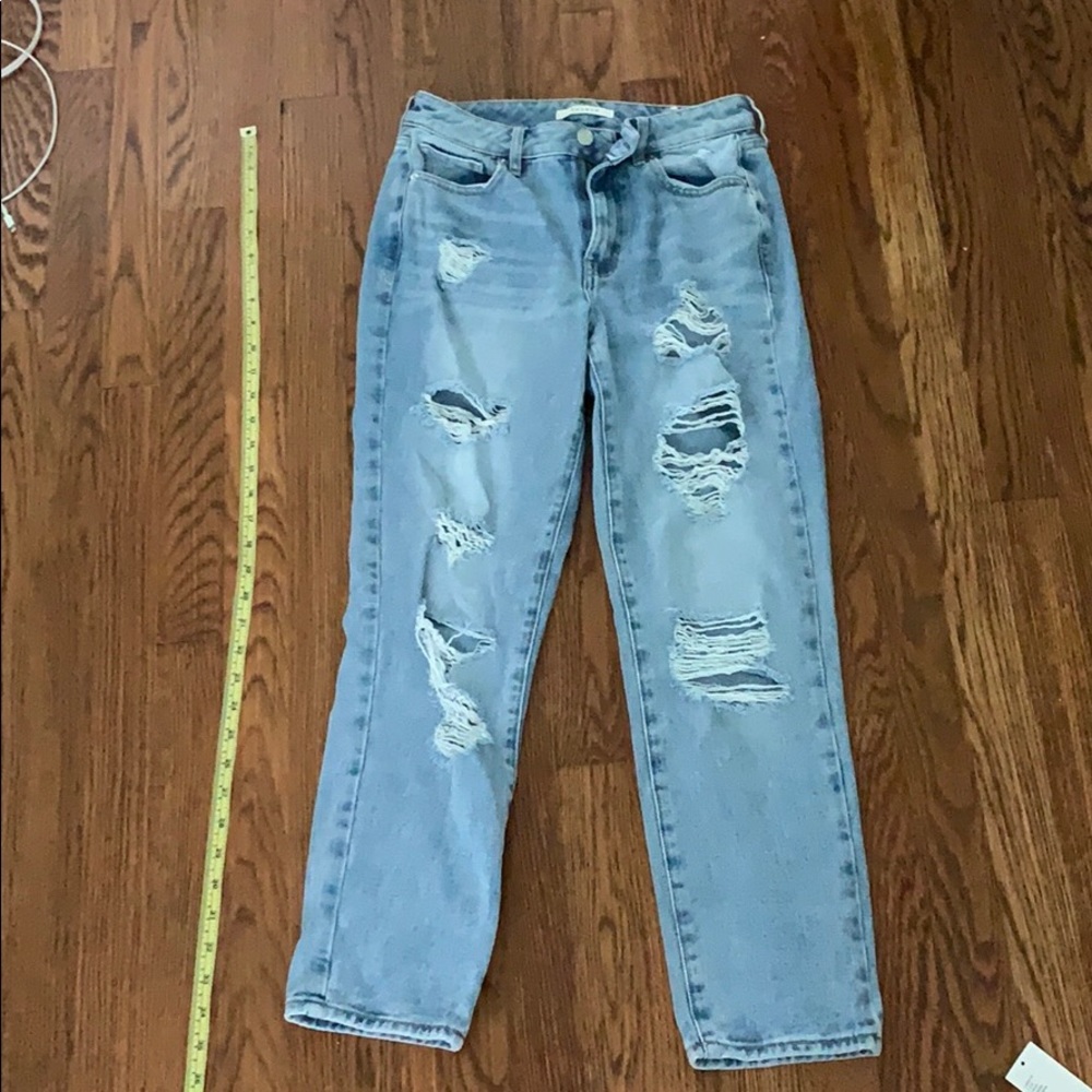 Pacsun ripped mom jean barely worn
